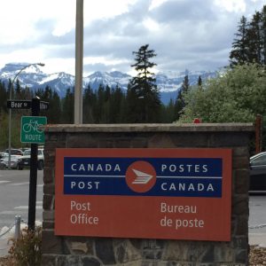 Bear-street-Banff-08-05-16-boite1