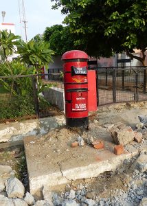 Agra-Taj-Mahal-street-13-08-15-Boite1
