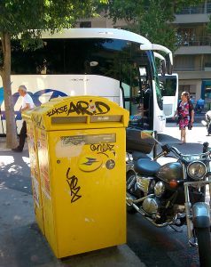 Aix en Pce-square-colonel-Antoine-Mattei-20-07-15-Boite1