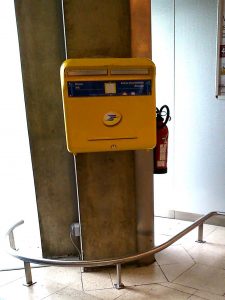 Satolas-aeroport-saint-Exupery-08-07-14-Boite