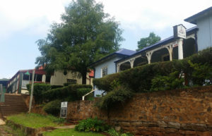 Pilgrims Rest-Uptown street-16-03-17-Boite3