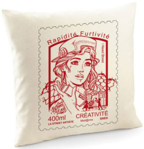 Merchandising-Marianne-SNEK-3